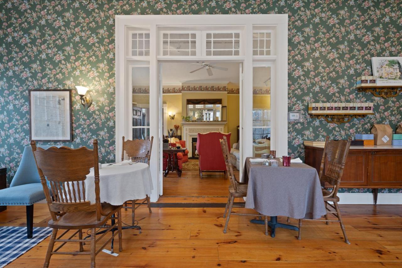 Brook Farm Inn Lenox Exterior foto